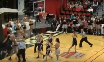 Kad se košarkašice potuku (VIDEO)