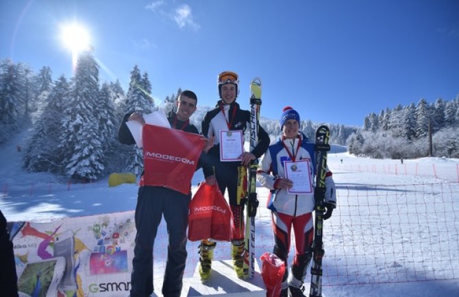 Crnogorski skijaš Salihović 19. u veleslalomu