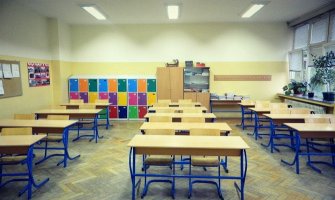 Šavnik: Nastavnik kažnjen 600 eura zbog šamaranja učenice