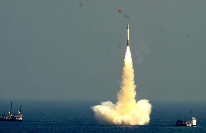 Sjeverna Koreja testirala novu balističku raketu?