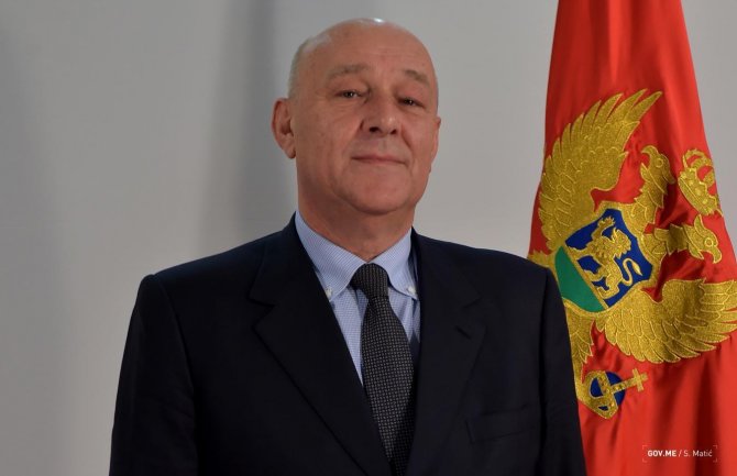 Radunović:  Mora doći do povećanja minimalne zarade, nadam se što prije