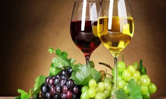 Da li dijeta i vino idu zajedno?