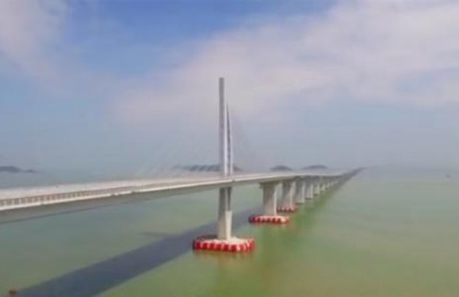 Kinezi nadmašili sami sebe: Napravili najduži most na svijetu (VIDEO)
