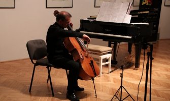 Aleksandar Rudin priredio koncert na violončelu i klaviru