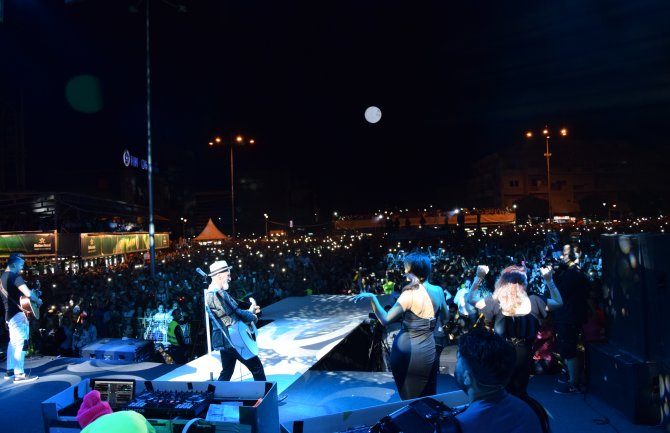 Dino Merlin nastupio pred 70 hiljada ljudi u Strumici