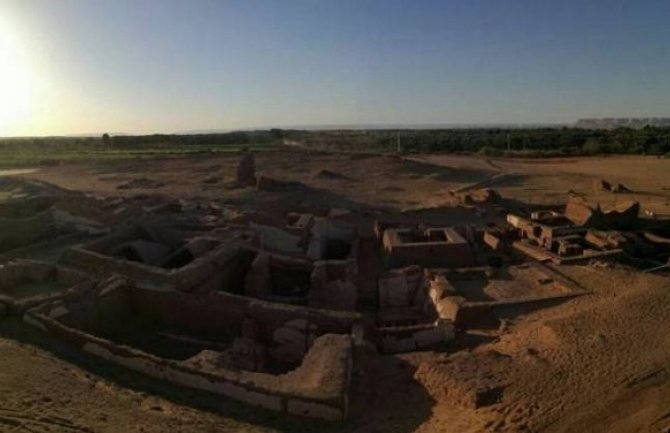 Egipat: Otkriveno pet grobnica starih oko 2.000 godina