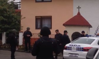 Talačka kriza u Hrvatskoj: Držao komšije za taoce i prijetio bombom(VIDEO)
