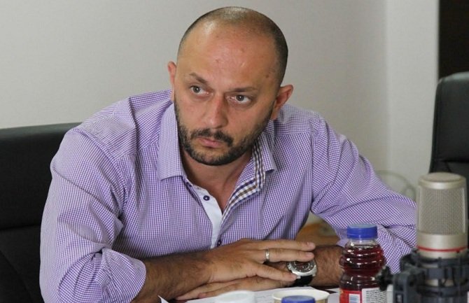 Administratini odbor pokrenuo proces razrješenja Vukčevića