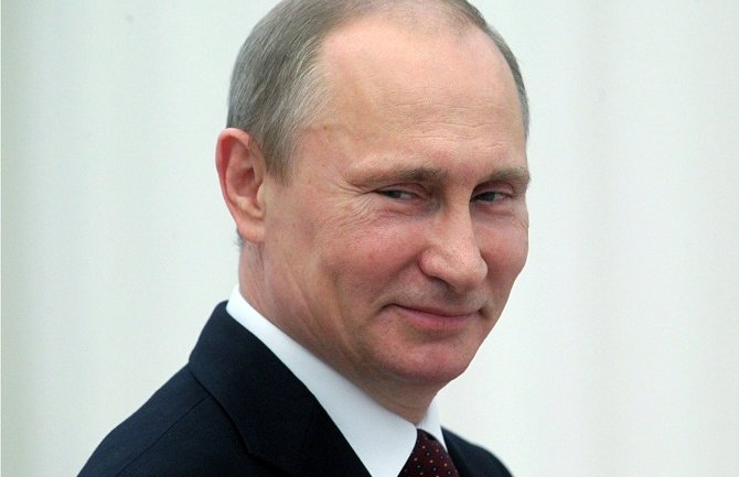 Počasni predsjednik Formule 1: Primio bih metak za Putina, on je dobar momak