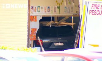 Sidnej: Autom udarila u zid osnovne škole i završila u učionici, stradala dva učenika