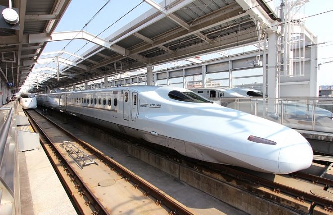 Japan: Voz krenuo 20 sekundi ranije, Željeznica uputila izvinjenje zbog neugodnosti