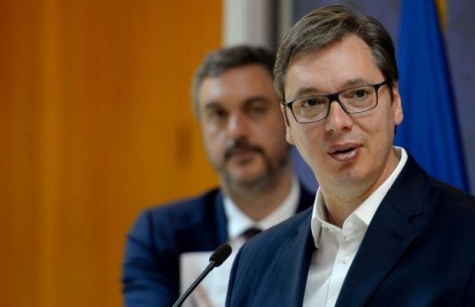 Vučić: Ne bih se rugao činu Praljka