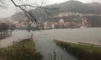 MUP upozorava na moguće poplave za vikend