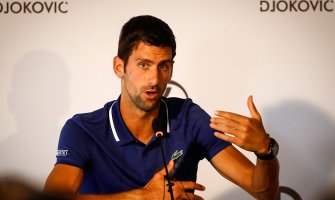 Novak Đoković se povukao i sa turnira u Dohi