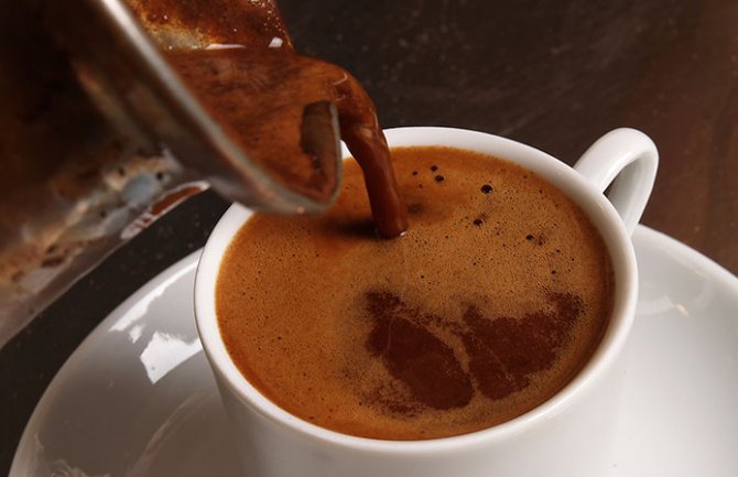 Šta se dešava u tijelu nakon što popijete kafu na prazan želudac?