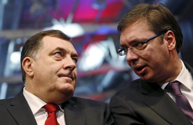 Vučić i Dodik u problemu, mutne radnje njihovog prijatelja Varheljija