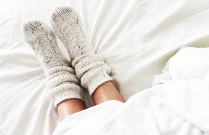 Da li je spavanje sa čarapama zdravo?