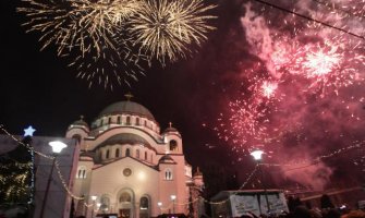Širom Srbije sinoć uz vatromet, trubače, moleban dočekana Nova godina