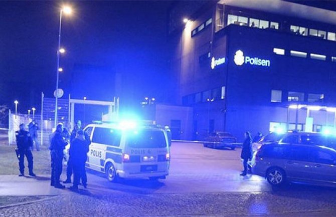 Eksplozija pored policijske stanice u švedskom gradu Malmeu (VIDEO)