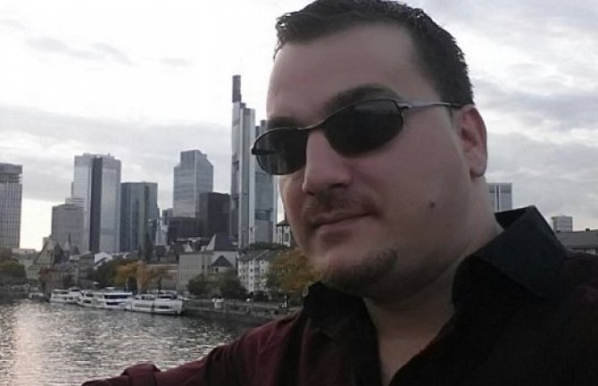 Frankfurt: Podgoričanin skočio u Majnu i spasio ženu koja se davila