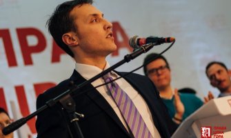 Milačić: Đukanovićevih 60.000 potpisa nisu odraz podrške, već straha od gubitka posla
