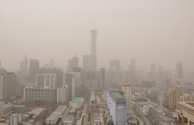 U Pekingu proglašen plavi nivo zagađenosti vazduha