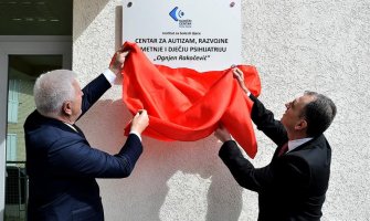 Marković i Hrapović otvorili Centar za autizam „Ognjen Rakočević“(FOTO)