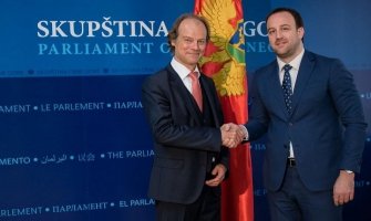 Njemački ambasador: U interesu nam je da Crna Gora bude dio EU