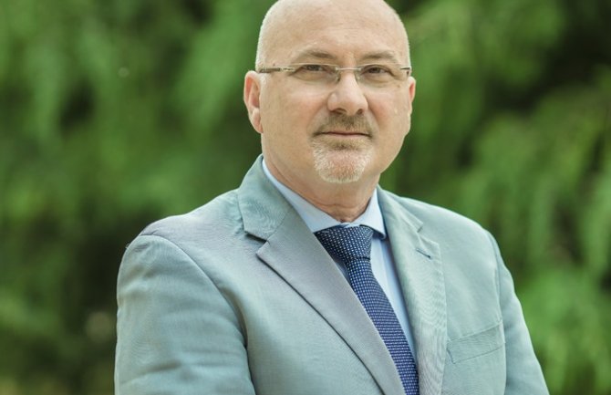 Suhih: Građanske partije, sa manjinskim, da naprave zajedničku opciju i budu nosioci politike u Crnoj Gori