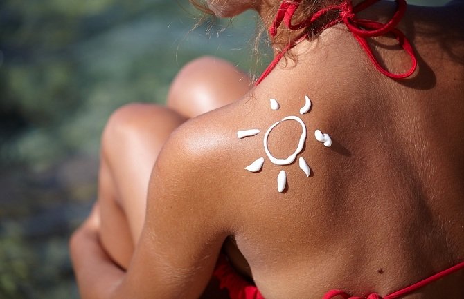 Evo zbog čega ne smijete koristiti kremu za sunčanje kojoj je istekao rok trajanja