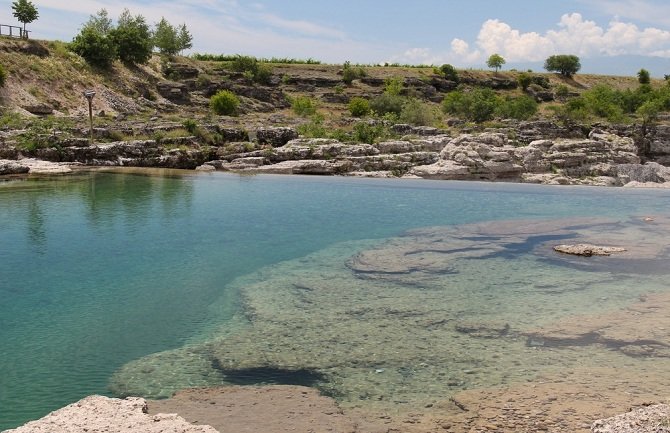 Ronioci pronašli tijelo djevojke koja se utopila u Cijevni