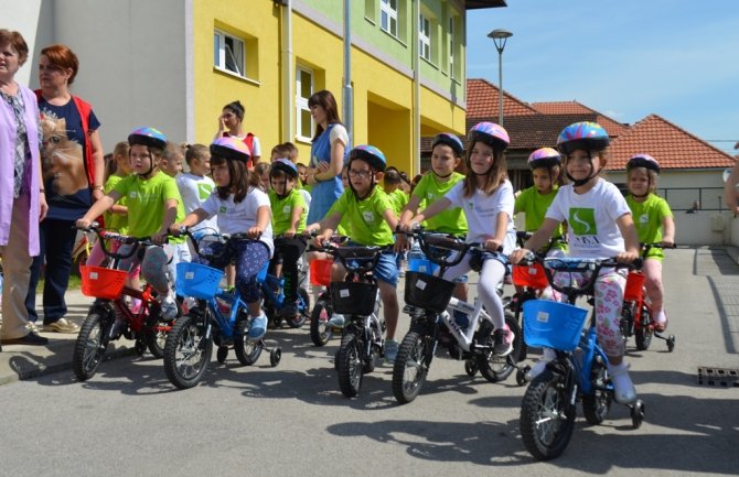 Održana atraktivna biciklististička manifestacija u Bijelom Polju (FOTO)