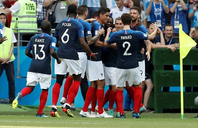 Francuska se  plasirala u četvrtfinalu poslije spektakularne utakmice sa Argentinom