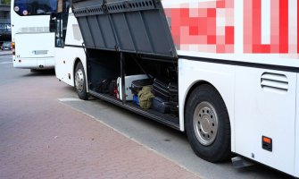 Otkazano ljetovanje: Krenuli u Grčku na more, izbačeni iz autobusa u Kragujevcu