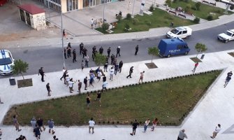 Nemile scene: Navijači pravili nerede pod Goricom