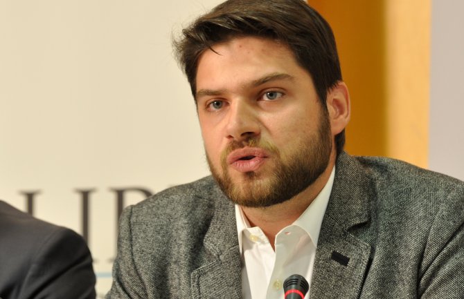 Nikolić: Ne vidim smisao ponovnog napuštanja Skupštine