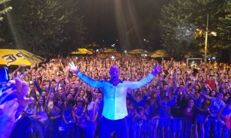 Oborio rekord: Boban Rajović održao spektakularni koncert za Dan opštine Berane