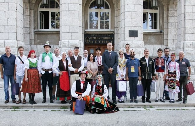Kašćelan primio učesnike Međunarodnog festivala folklora „Cetinje 2018”
