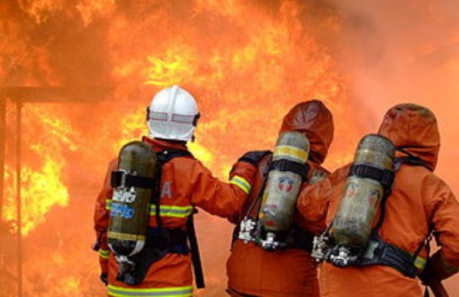 Podgorica: Požar u kući, stradala jedna osoba