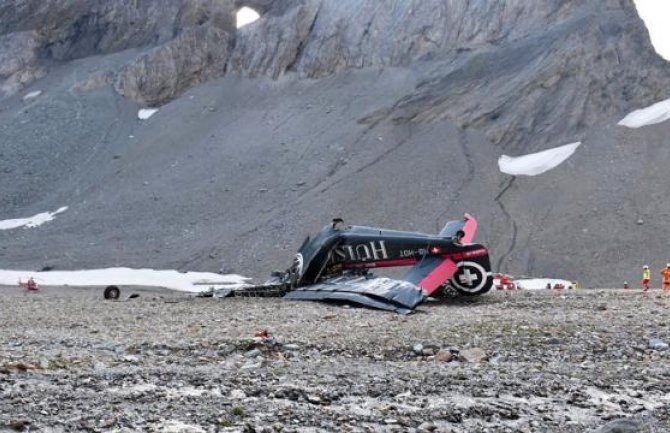 Švajcarska: U padu aviona poginulo svih 20 putnika