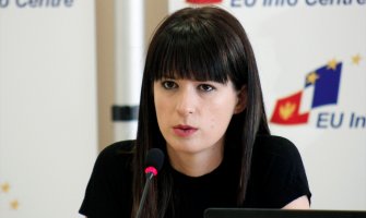 Popović Samardžić: Crna Gora nema kontrolu nad pandemijom, ljudi se sa upalom pluća liječe kući