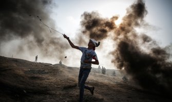 Pojas Gaze: Izraelski vojnici tokom mirnih protesta ranili 28 Palestinaca