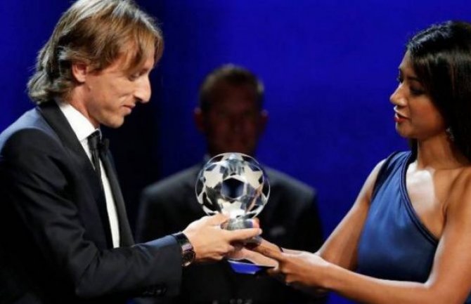 Ronaldo ljut jer je nagrada UEFA otišla Modriću