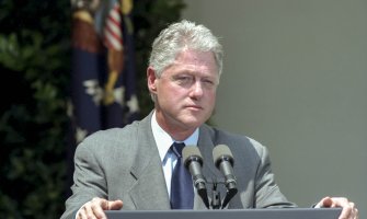 Bilješke Klintona iz 1999.: Region da se ugleda na Đukanovića