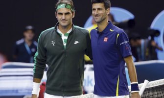 Đoković i Federer prvi put na istoj strani mreže