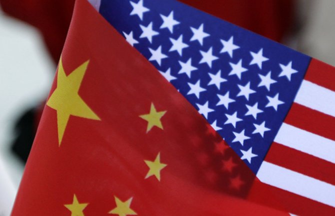 Kineska vojska pozvala SAD da povuku sankcije ili će snositi posljedice