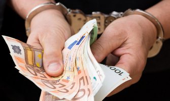 Uhapšeno 9 članova kriminalne organizacije, utajili 1,2 miliona eura poreza 