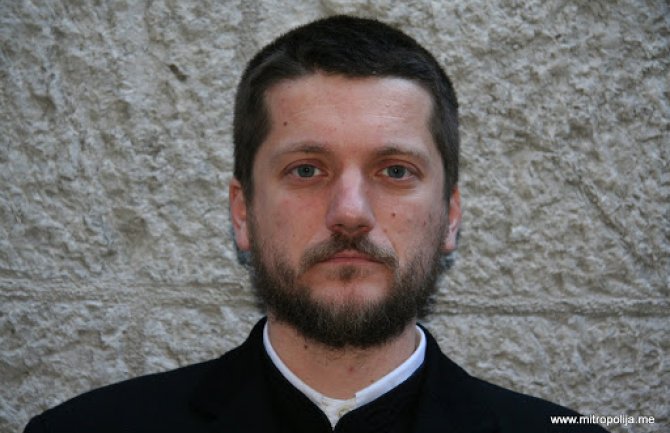 Perović: Naša Crkva poštuje principe i vjekovni kanonski poredak