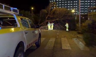 Portugal: Povrijeđeno 27 osoba u oluji  (Video)