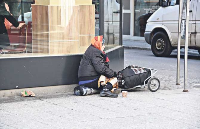 Beskućnicima zabranjeno spavanje na javnom mjestu